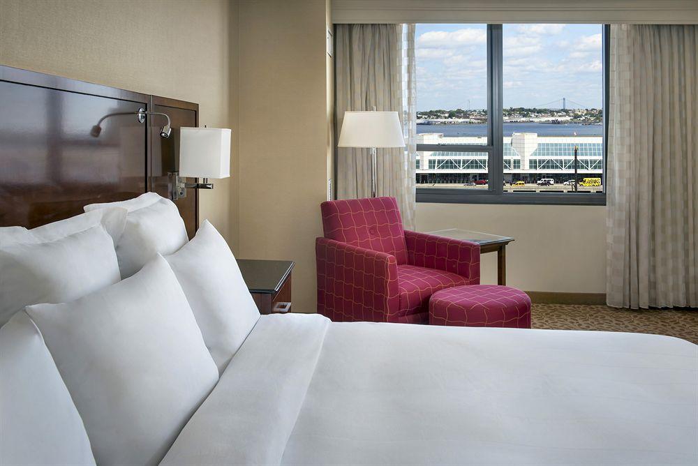 Hotel New York Laguardia Airport Marriott Exterior foto