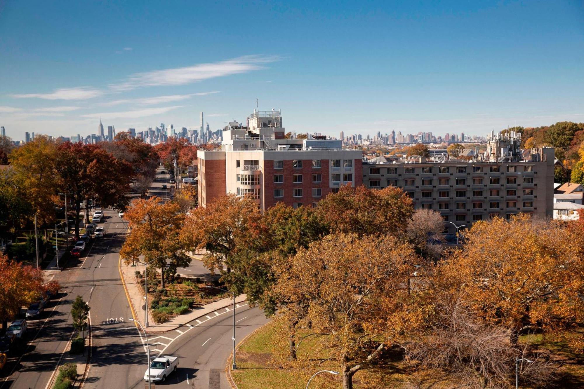 Hotel New York Laguardia Airport Marriott Exterior foto