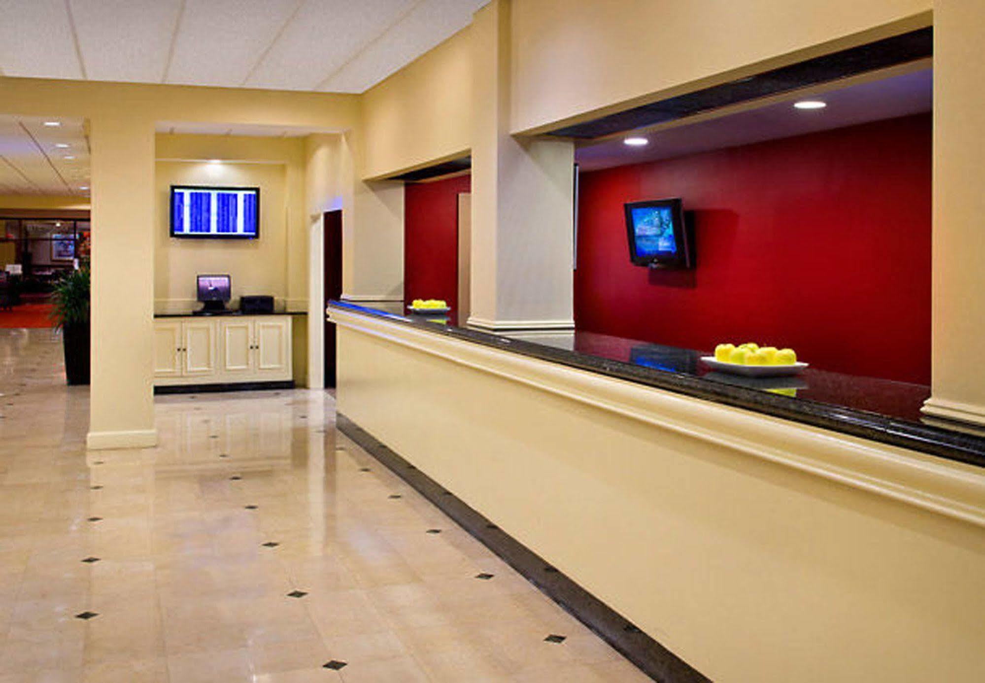 Hotel New York Laguardia Airport Marriott Exterior foto